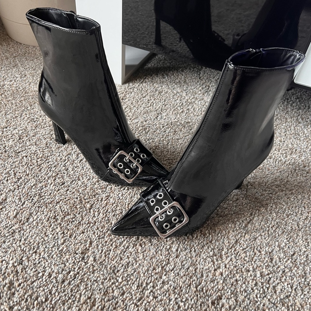 Black boots